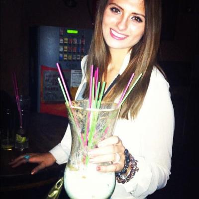 564217_427860983918239_3720595_n